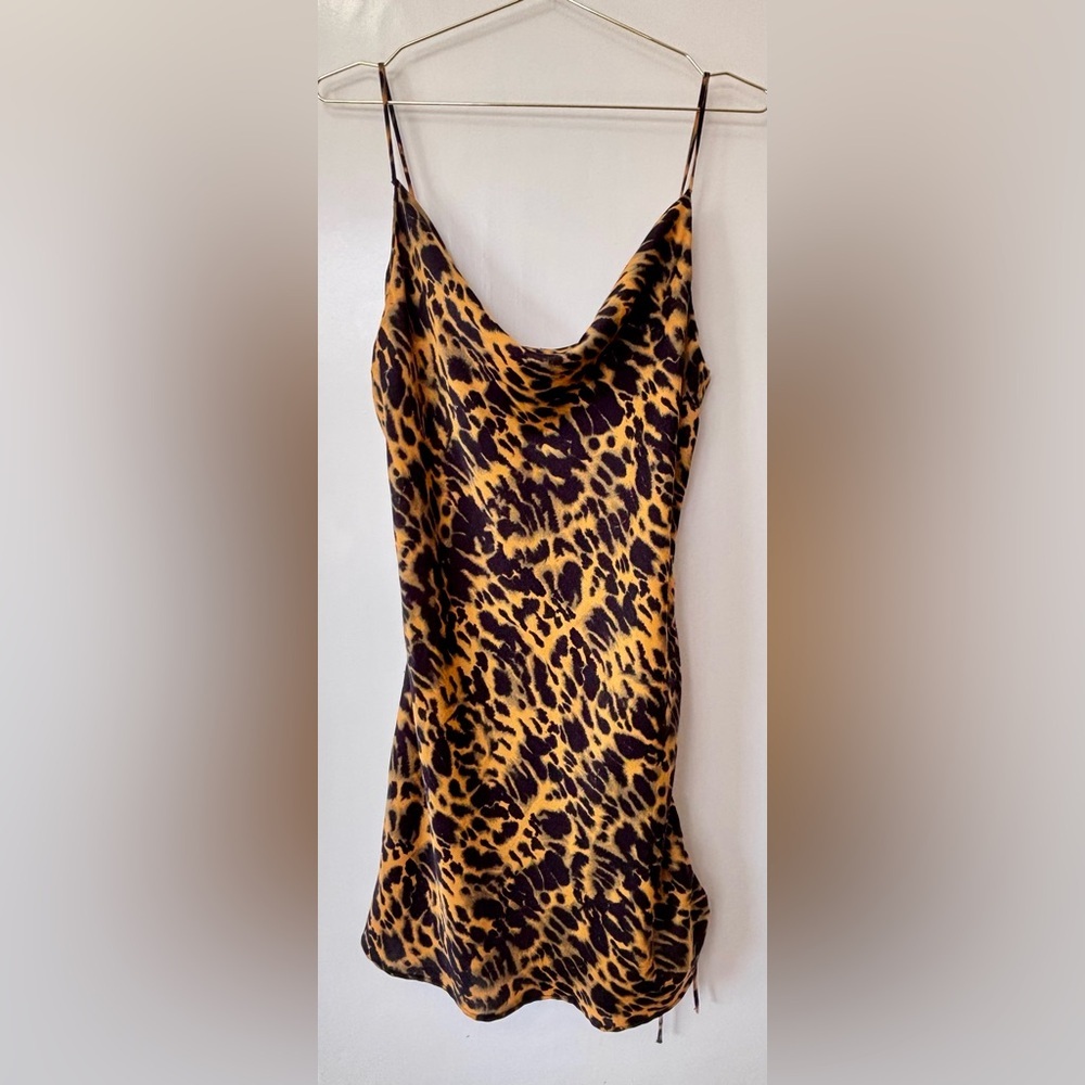 TOPSHOP| Animal Print Black/Tan Stretch Satin Cowl Neck Slip Mini Dress Sz 10 - Picture 2 of 6
